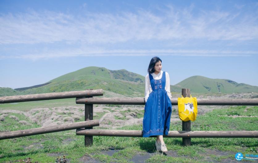 旅行穿什么衣服拍照好看 海边穿什么颜色衣服拍照好看 旅行穿什么衣服拍照好看 海边穿什么颜色衣服拍照好看
