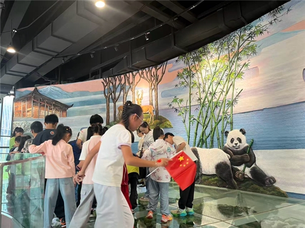 国庆长假首日 雅安多元场景焕新出游体验